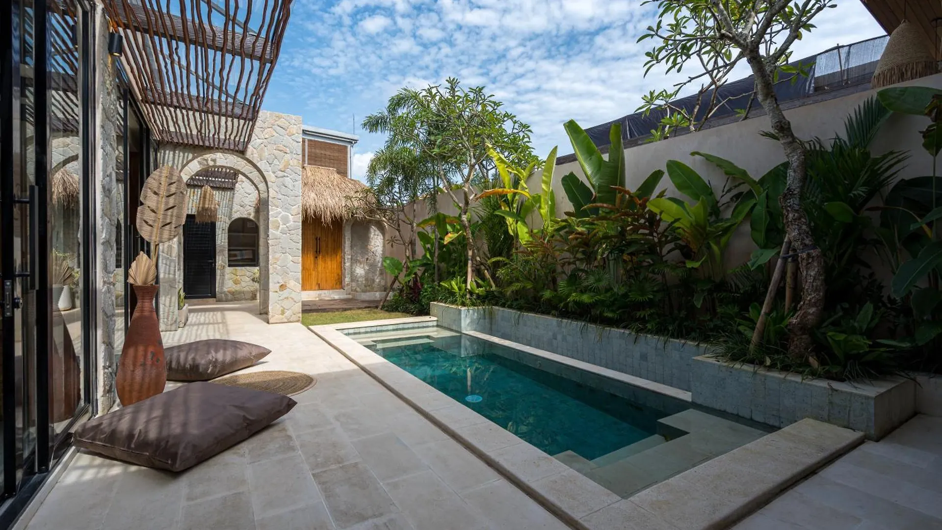 New Lux Hidden Gem 3Br Villa In Bingin, Uiuwatu Pecatu 0*,  Indonesien